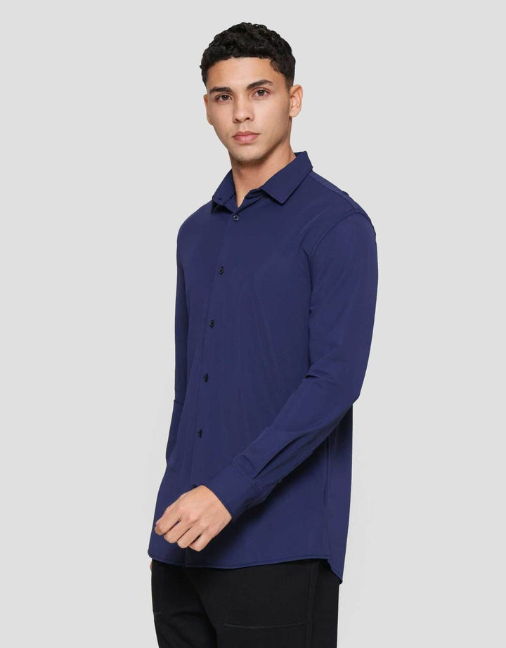 Suko Kemeja Lengan Panjang Bahan Elastis Struktur Kemeja Pria