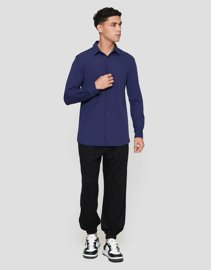 Suko Kemeja Lengan Panjang Bahan Elastis Struktur Kemeja Pria