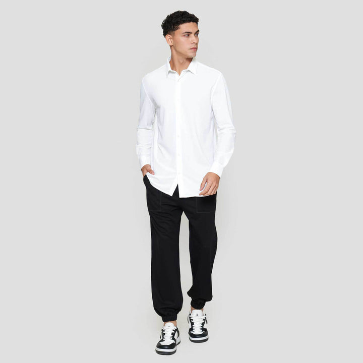 Suko Kemeja Lengan Panjang Bahan Elastis Struktur Kemeja Pria