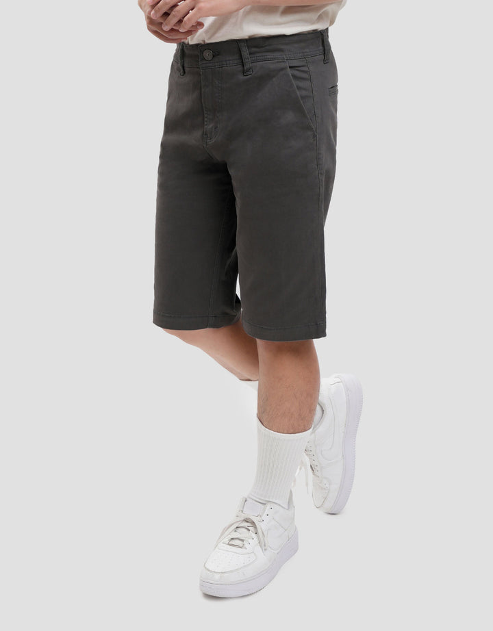 Lois Celana Chinos Pria