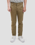 Lois Slim Stretch Fit Celana Chino Pria