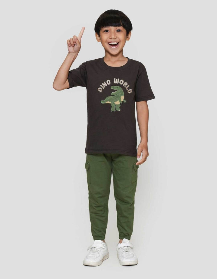 Little M Aplikasi Towel Dino World Kaos Anak Laki-laki