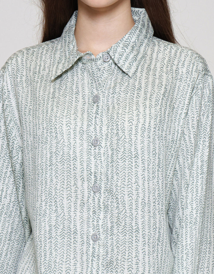 MxM Connexion Motif Full Button Blouse Wanita