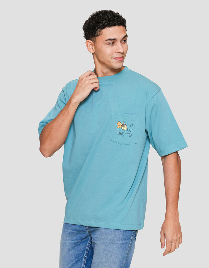 Suko Pocket About You Kaos Oversize Pria