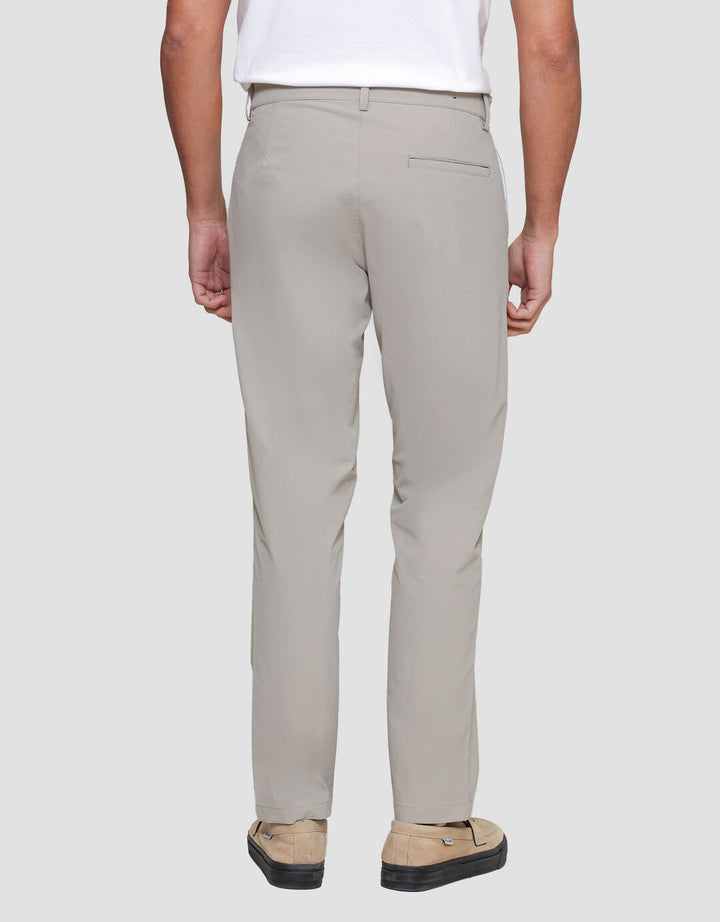 Suko Stretch Celana Panjang Chinos Pria