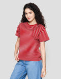 Connexion Stripe Tipe Kaos Wanita