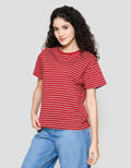 Connexion Stripe Tipe Kaos Wanita