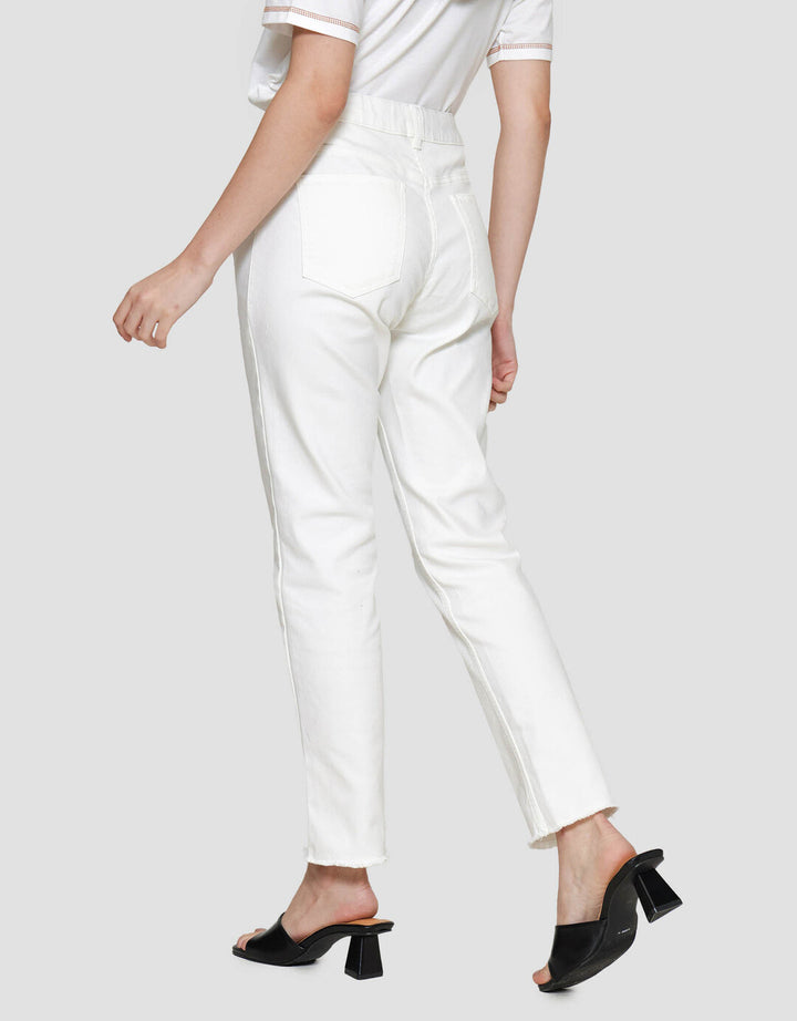 St. Yves Unfinished Trim Slim Fit Celana Denim Wanita