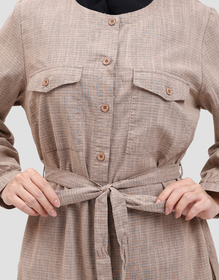 Expand Mieka Blouse Wanita