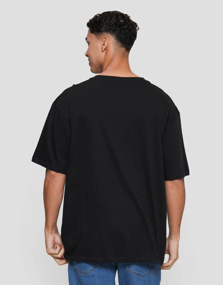 Aos Universal Music Theme Rockstar Rolling Stone Like Kaos Pria