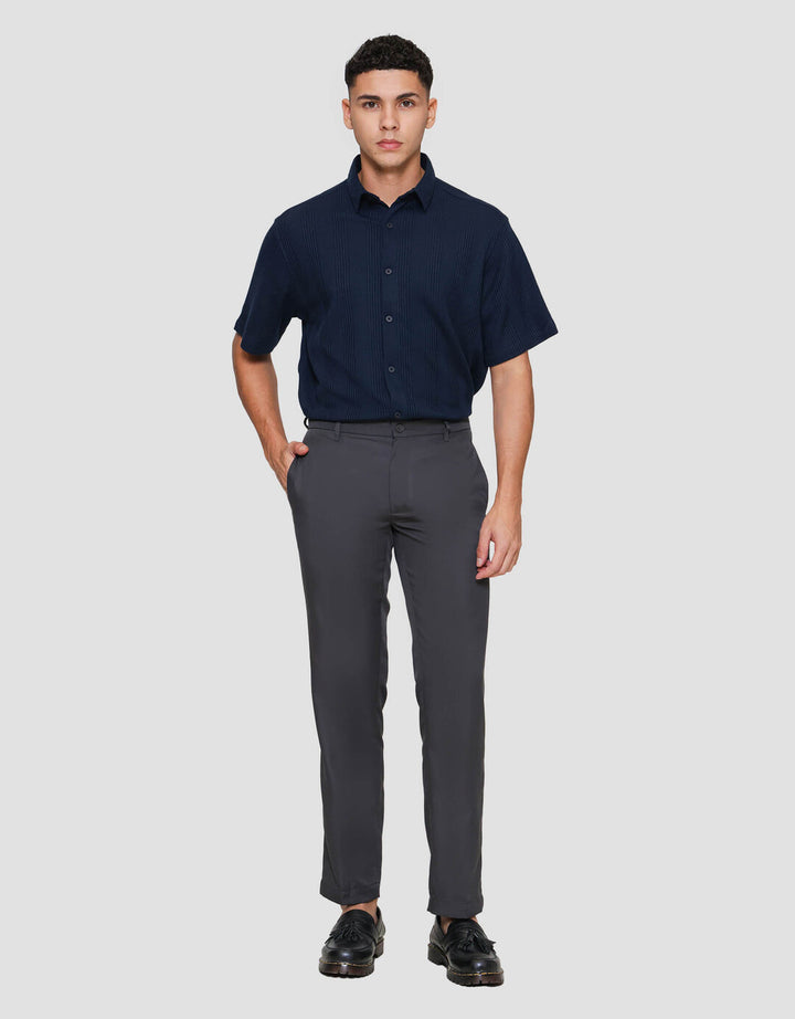 Cole Woven Slim Texture San Celana Panjang Pria