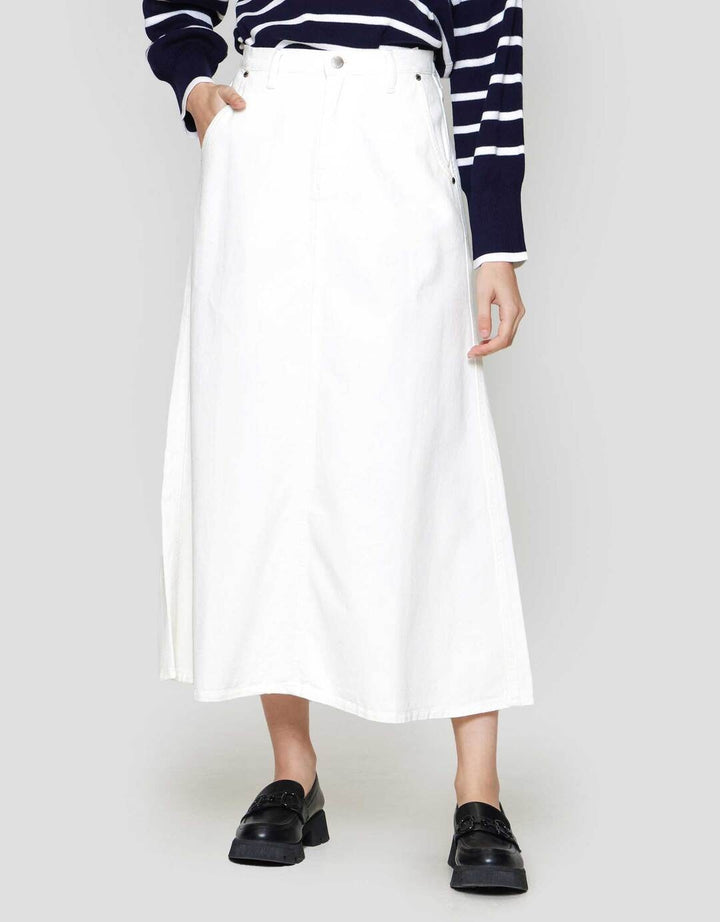 Nevada Basic A Line Rok Denim Wanita
