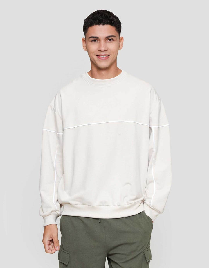 Nevada Cut And Sewn With Pipping Sweater Pria