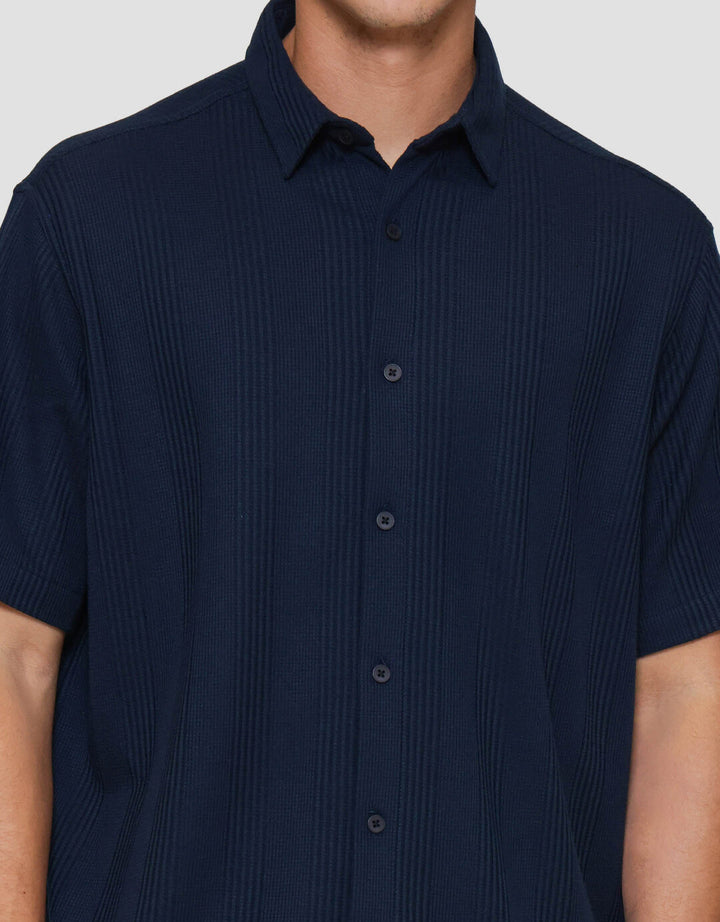 Cole Knitt Texture Waffle Kemeja Pria