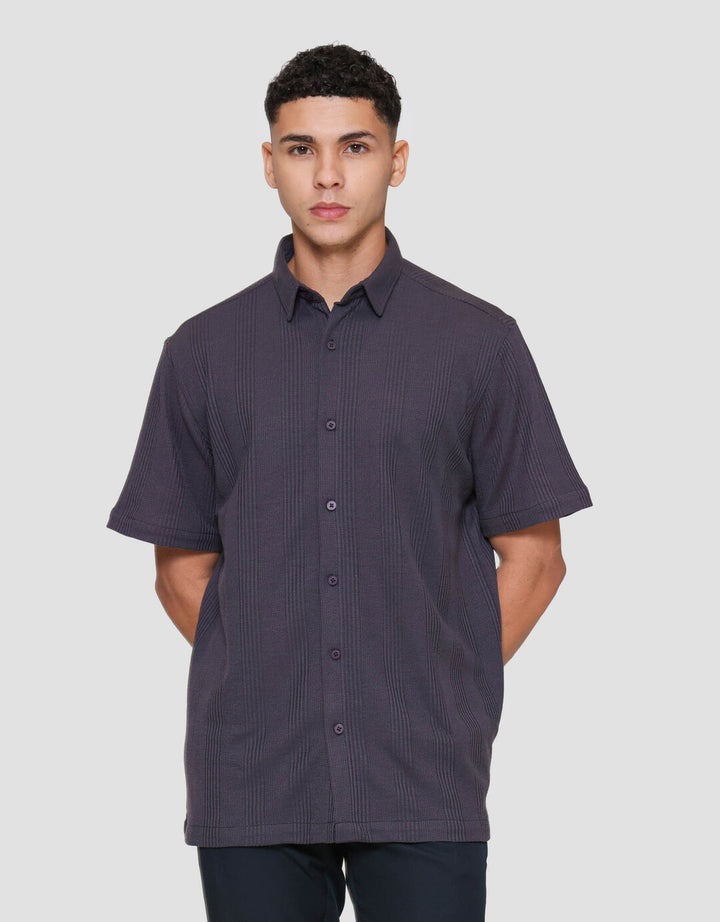 Cole Knitt Texture Waffle Kemeja Pria