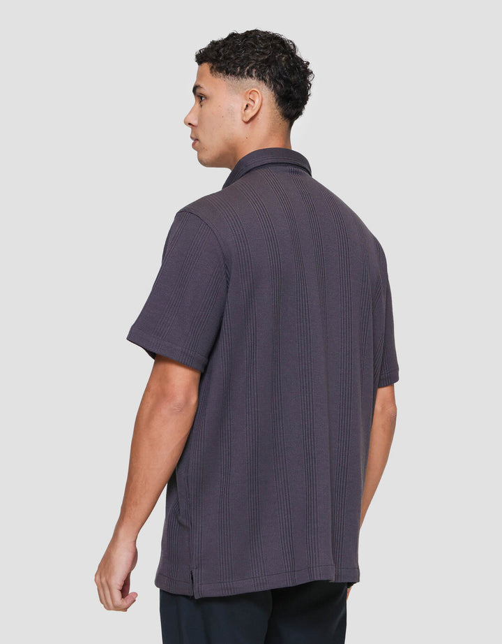 Cole Knitt Texture Waffle Kemeja Pria