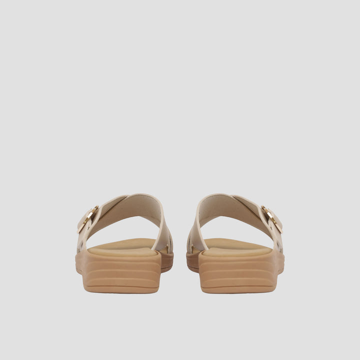 St. Yves Casual Sandal Slipper Wanita