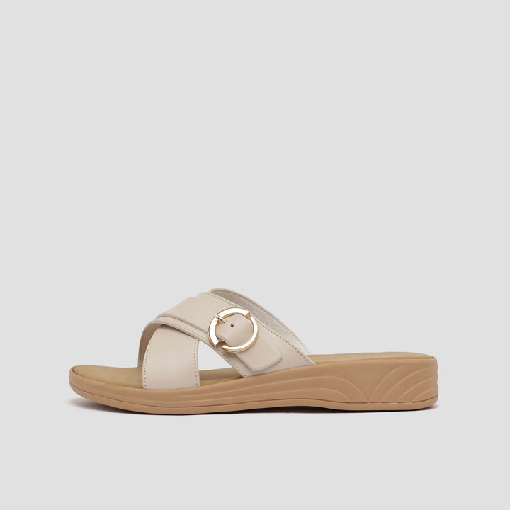 St. Yves Casual Sandal Slipper Wanita