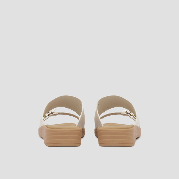 St. Yves One Buckle Sandal Slipper Wanita