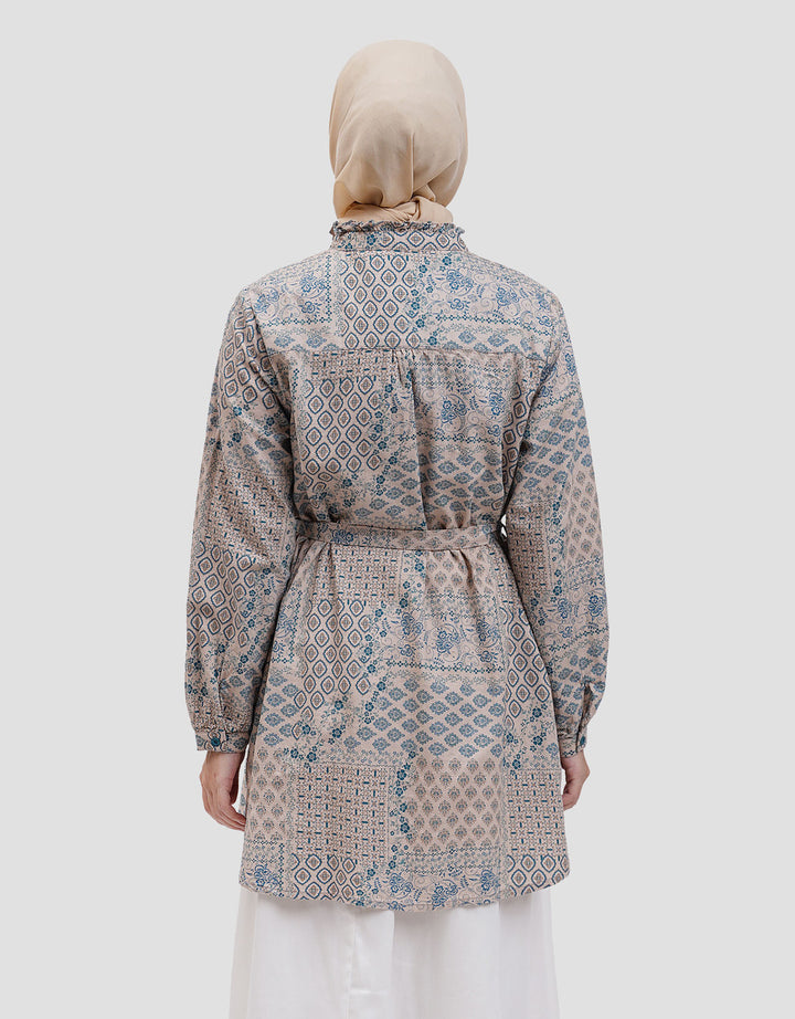 Expand Alina Blouse Wanita