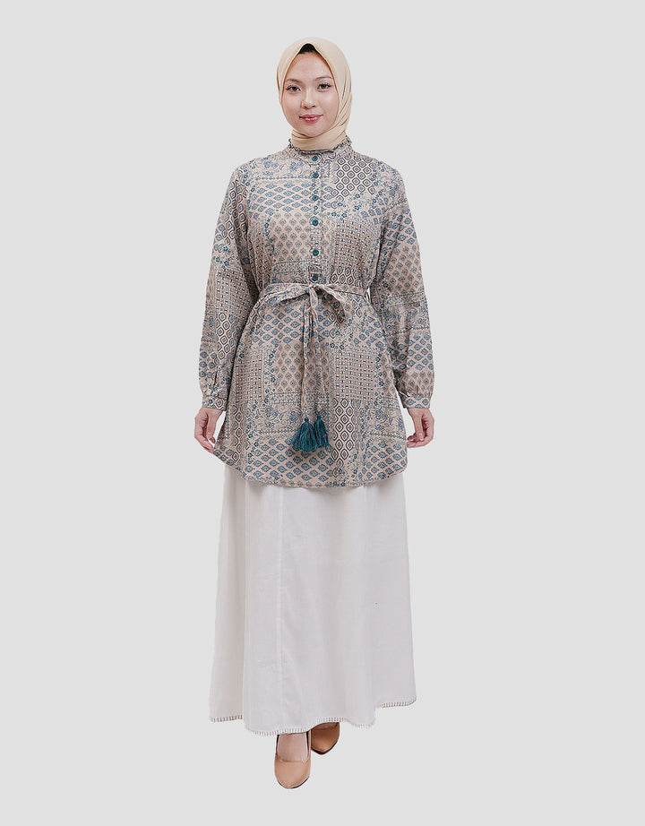 Expand Alina Blouse Wanita