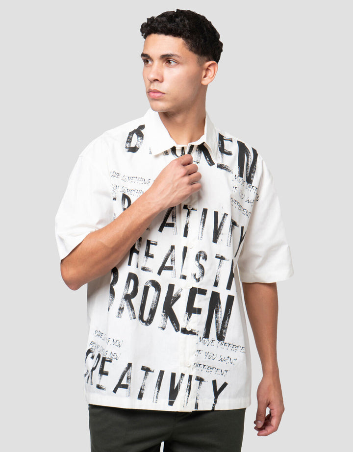 Nevada Boxy Fit Poplin Print Graffiti Reg Collar - Style 1 Kemeja Pria