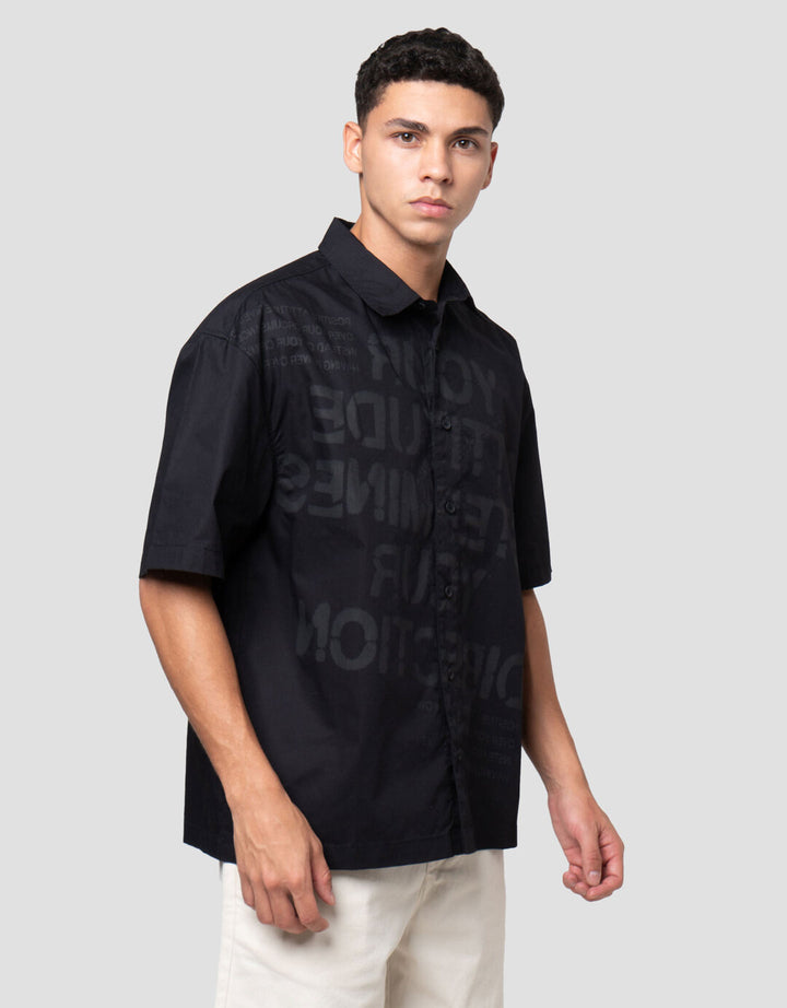 Nevada Boxy Fit Poplin Full Print Graffiti Reg Collar - Style 1 Kemeja Pria