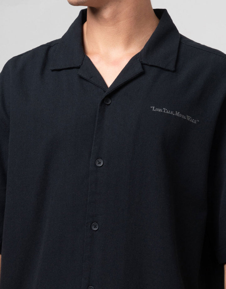 Nevada Boxy Fit Camp Collar With Bordir Style Kemeja Pria