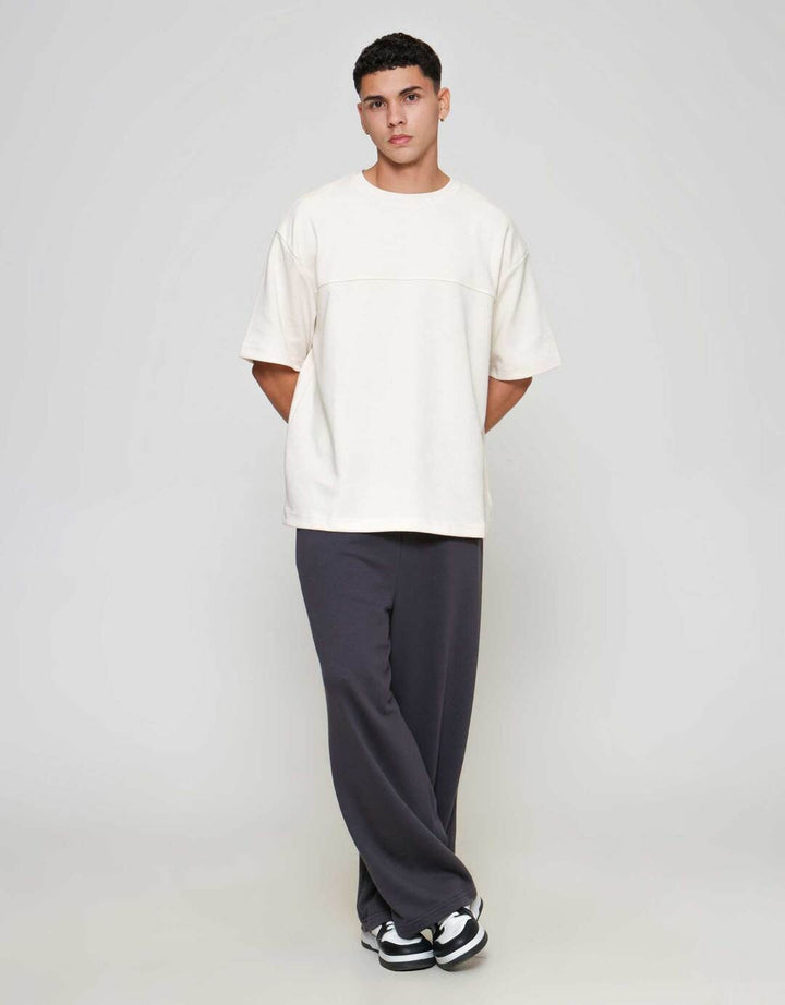 ZES Front Cut And Sewn Oversize Fit Hunter Kaos Pria HUNTER