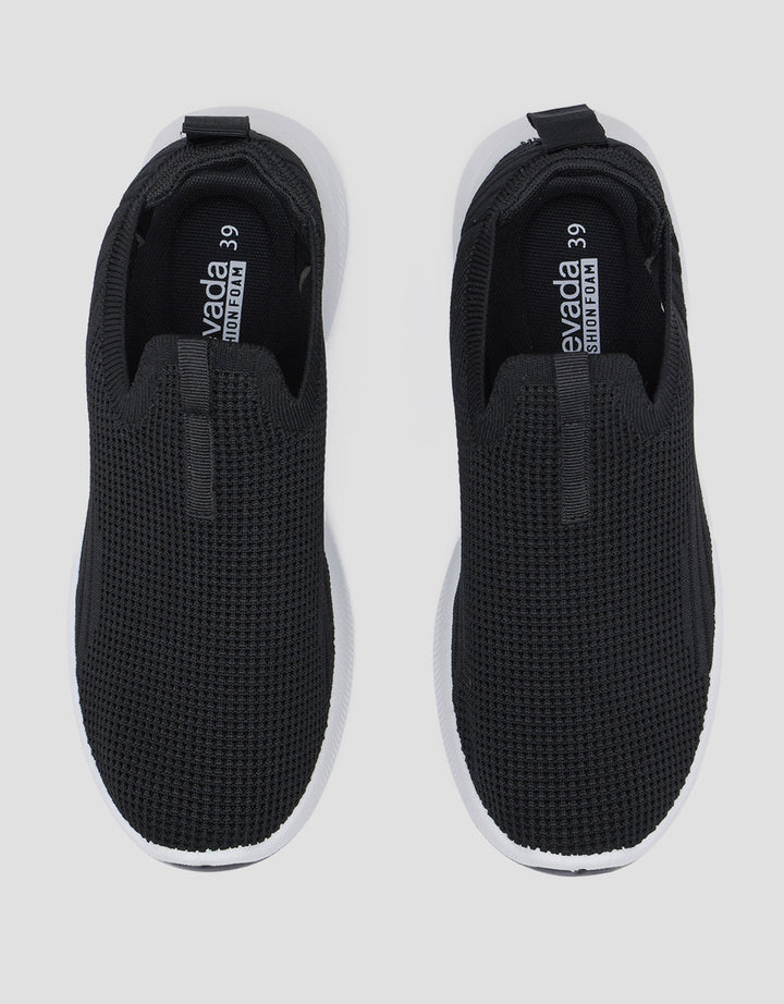 MxM Nevada Slip On Sepatu Sneakers Wanita