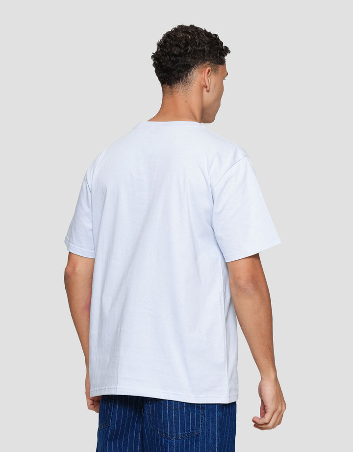 Nevada Universal Minion Print Kaos Pria
