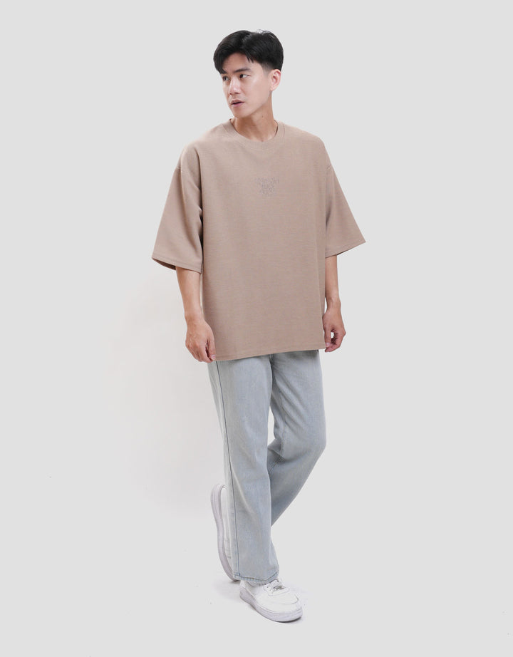 Nevada Texture Bordir Broaden Your Scope Kaos Oversize Pria