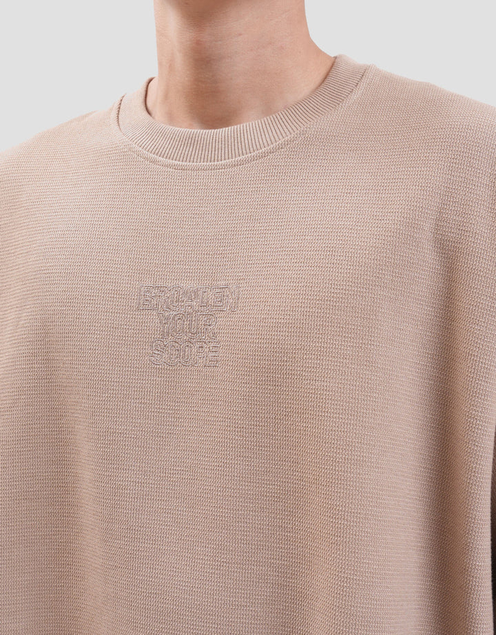 Nevada Texture Bordir Broaden Your Scope Kaos Oversize Pria