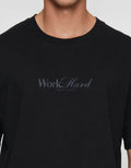 Nevada Print Hd - Work Hard Kaos Pria