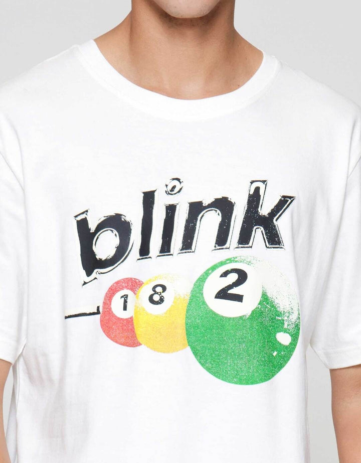 Nevada Universal Music Blink Colour - Style Kaos Pria