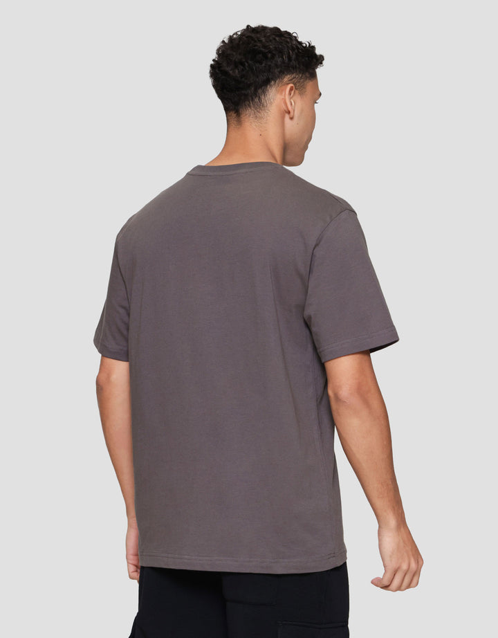 Nevada Photoprint Retro - Style Noise Kaos Pria