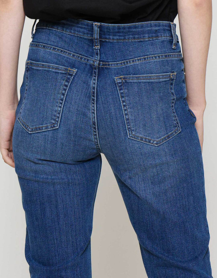 Connexion Slim Fit Celana Denim Wanita