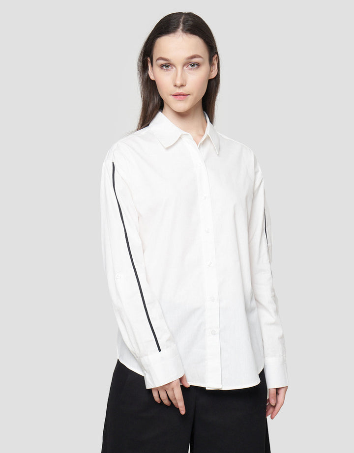 Connexion With Stripe Kemeja Wanita