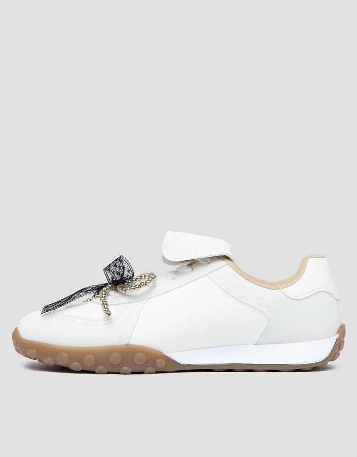 Nevada Pita Chain Sepatu Sneakers Wanita