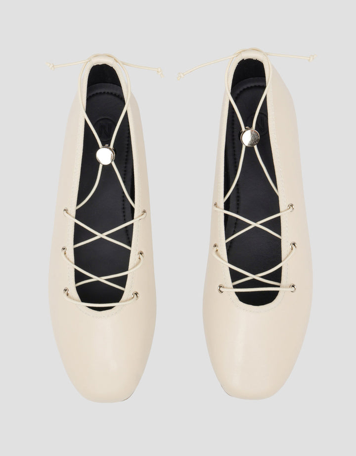 Nevada Button Mary Jane Sepatu Wanita