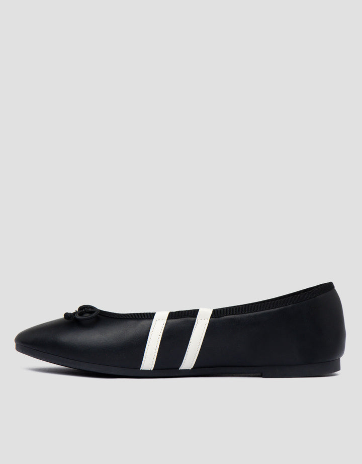 Nevada Stripes Sepatu Flat Wanita