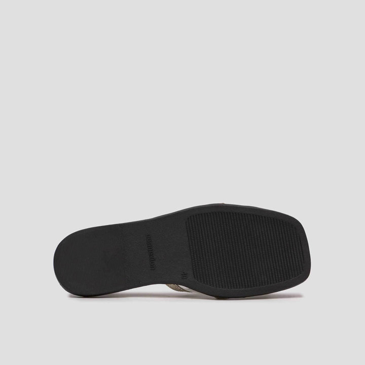 Connexion Elegan Sandal Slipper Wanita