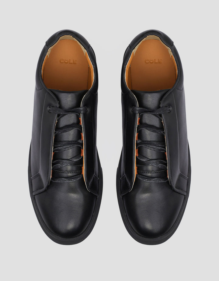 COLE SEPATU SNEAKERS ROB PRIA