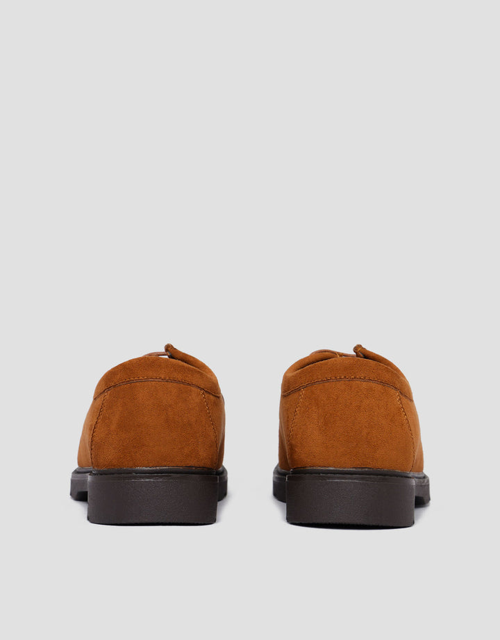 Cole Sepatu Sneakers CaseY02 Pria