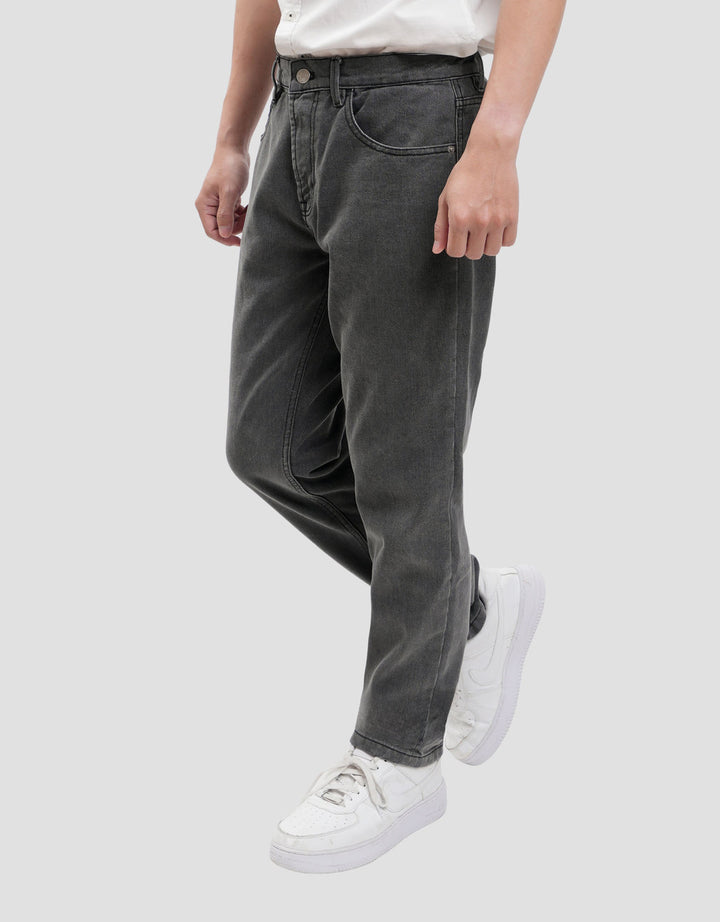 Cole Holly Denver Tapered Fit Celana Denim Pria