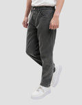 Cole Holly Denver Tapered Fit Celana Denim Pria