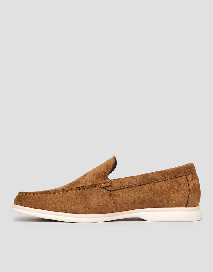 Cole Sepatu Slip On Maxim Pria
