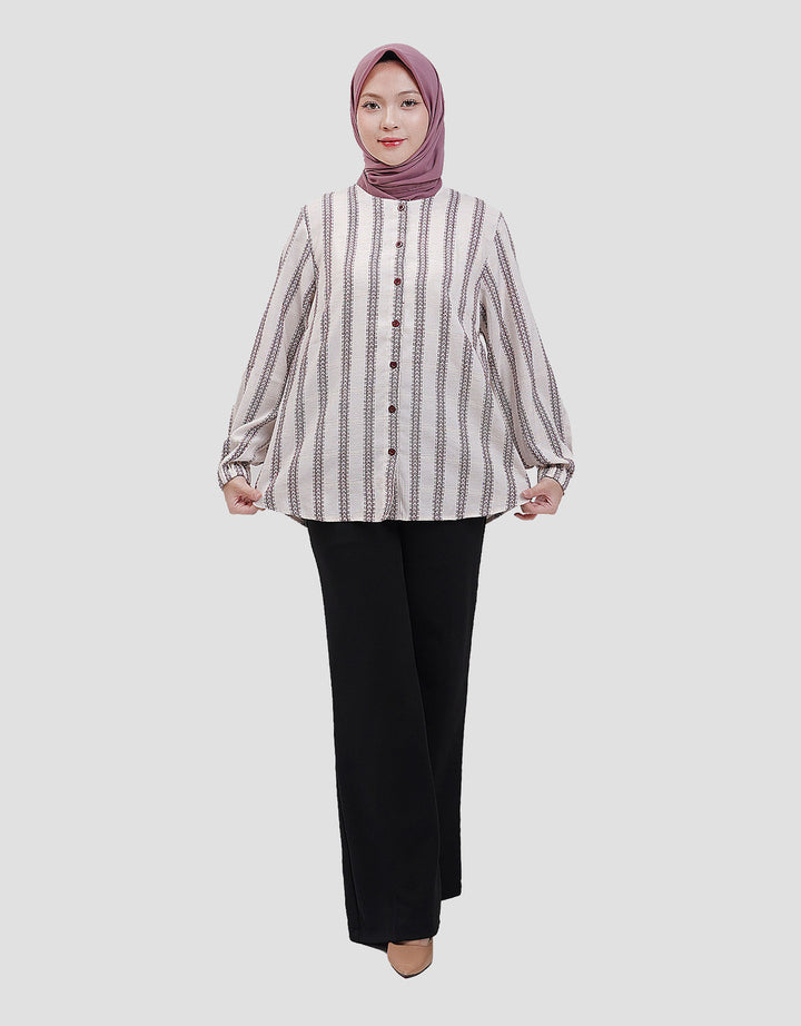 Expand Shenna Blouse Wanita