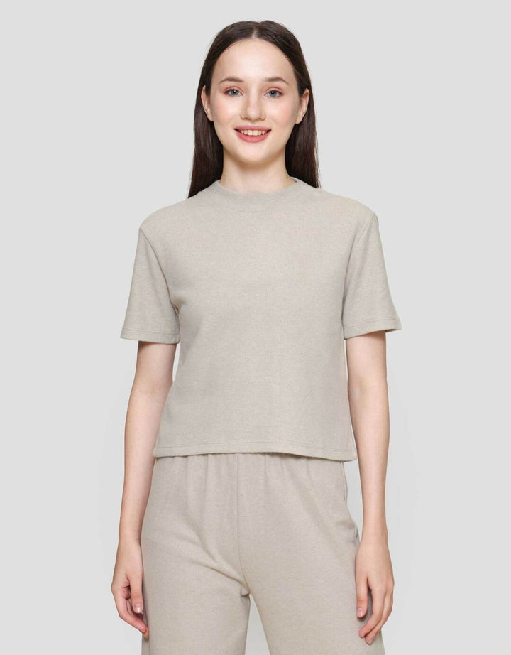 Nevada Solid Sueding Knit Kaos Crop Wanita