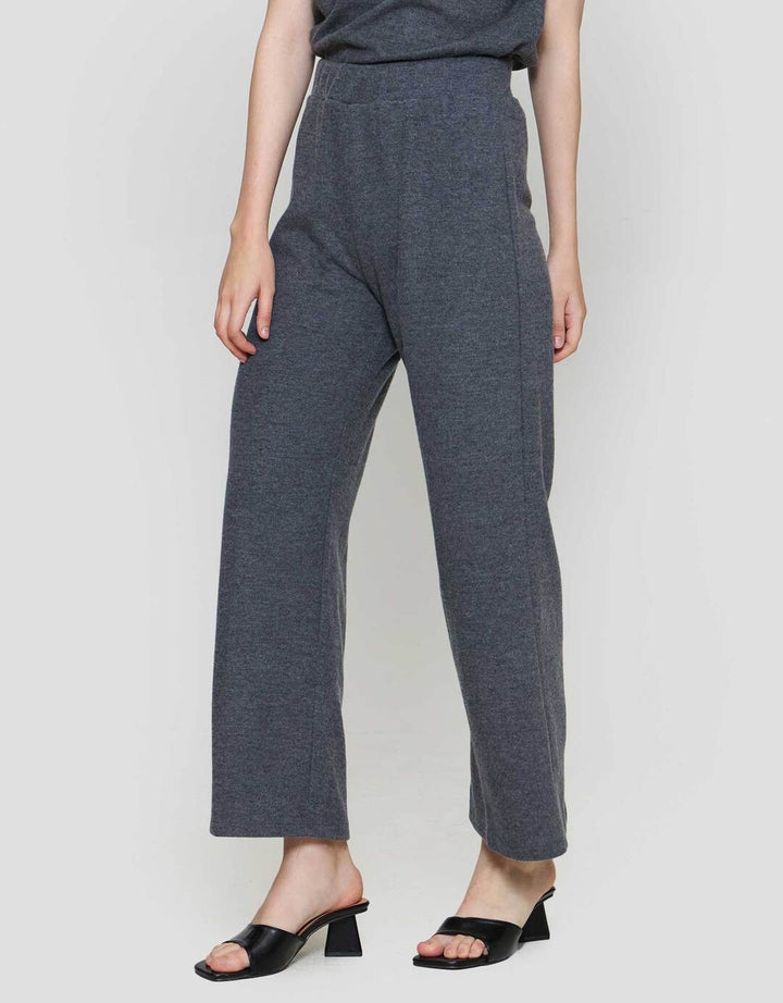 Nevada Sueding Knit Wide Leg Celana Panjang Wanita